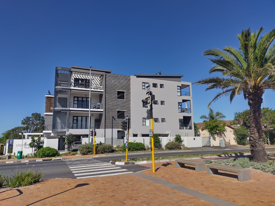 2 Bedroom Property for Sale in Table View Western Cape
